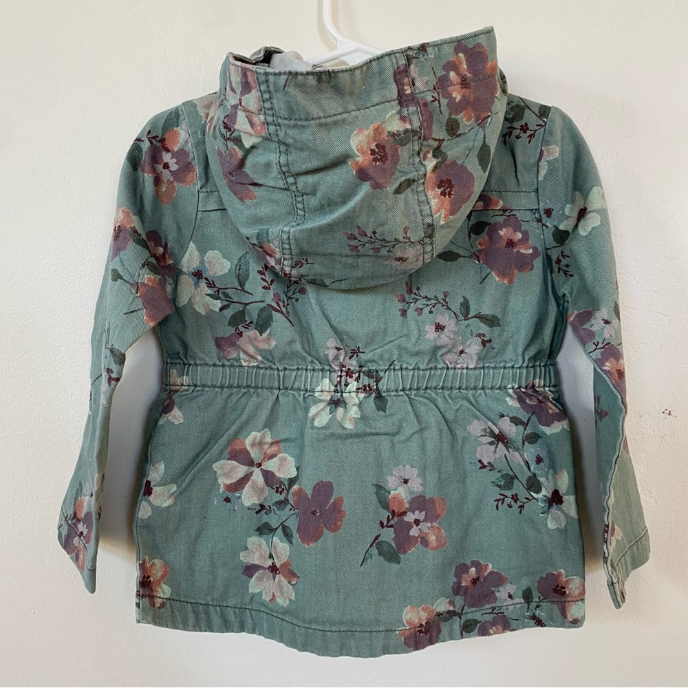 Carter’s Jacket - Picture 2 of 5
